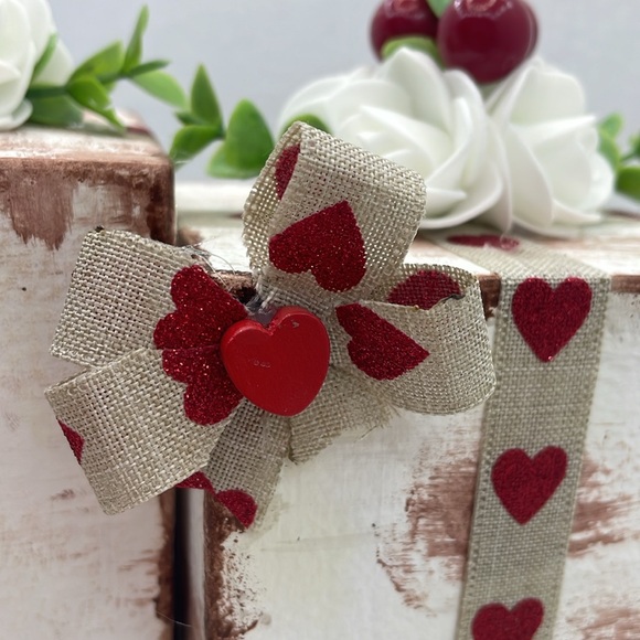 Valentine's Day Wooden Gifts, Valentine's Day Tiered Tray Decor - Picture 13 of 14